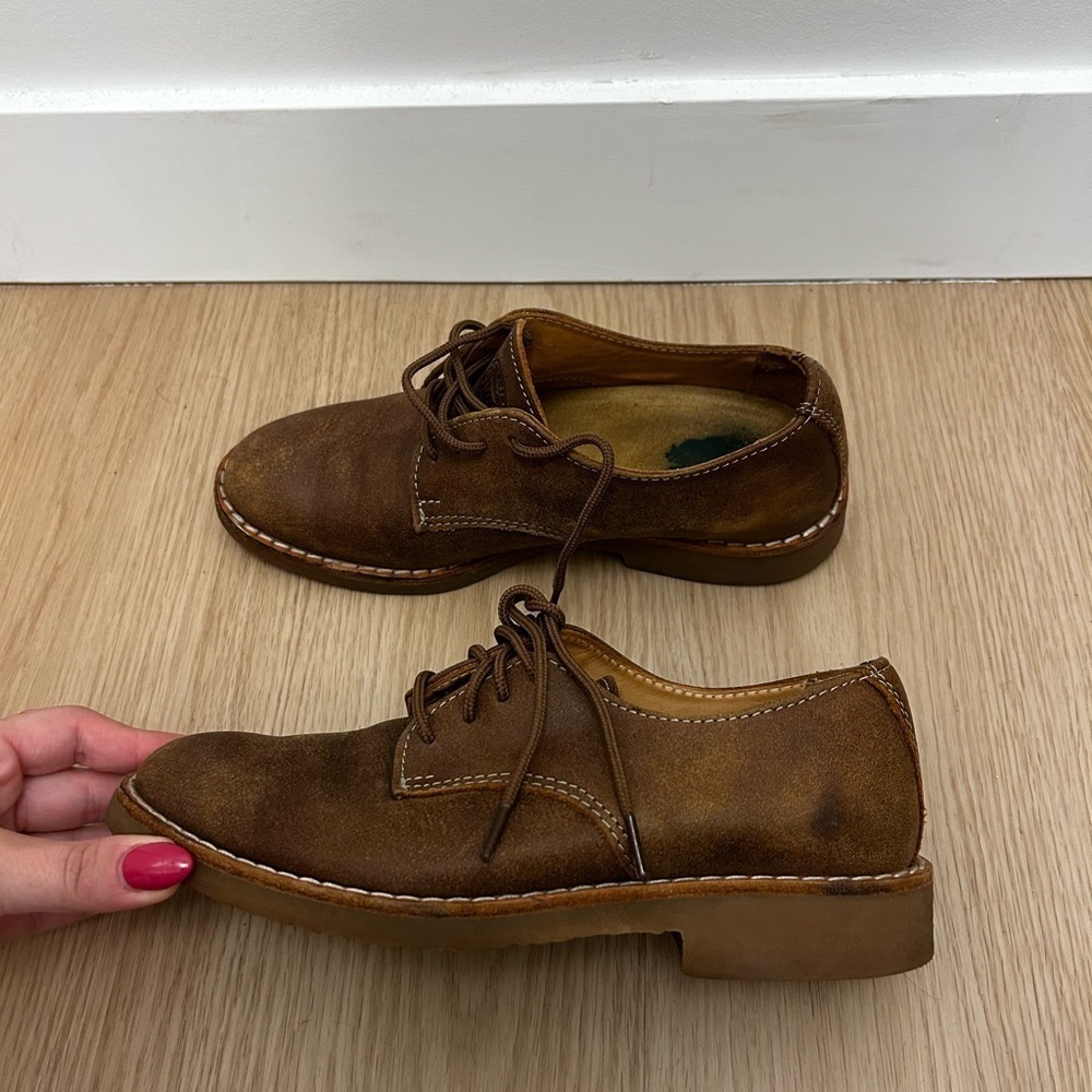 ROOTS “ Oxford style shoes “ size 6.5